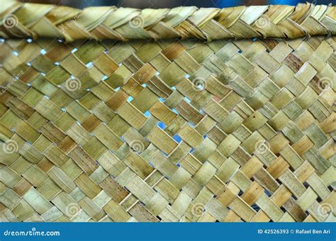 Maori weaving artwork stock image. Image of decoration - 42526393