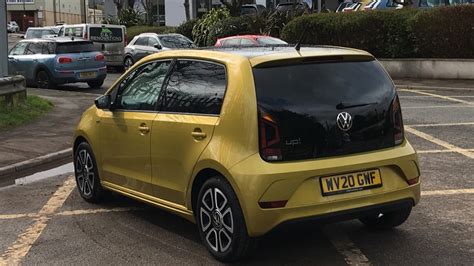 Volkswagen Up R Line 10 Ss 60 Ps 5 Speed Manual 5 Door £14500