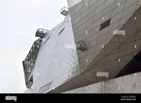 Mus E Des Confluences Lyon France Deconstructivist Style Museum Clad