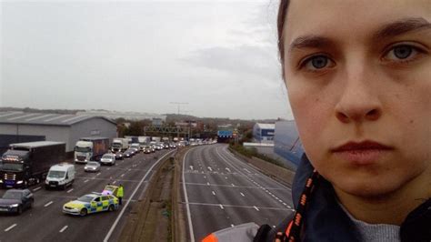 Just Stop Oil Dozens Of Activists Arrested Over M25 Protest Bbc News