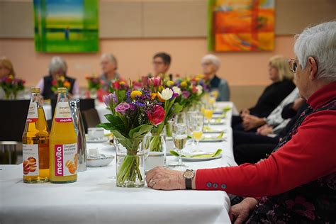 Klinikum Mutterhaus der Borromäerinnen Ehrenamtlich im Dienst für