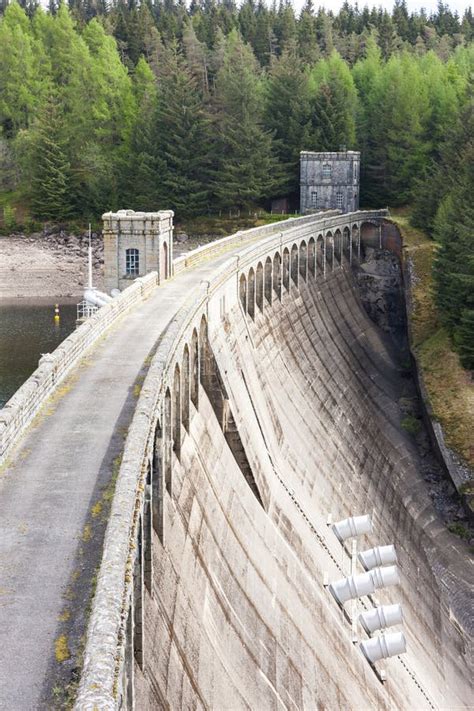 Loch Laggan Dam Highlands Scotland Stock Image Image Of Power