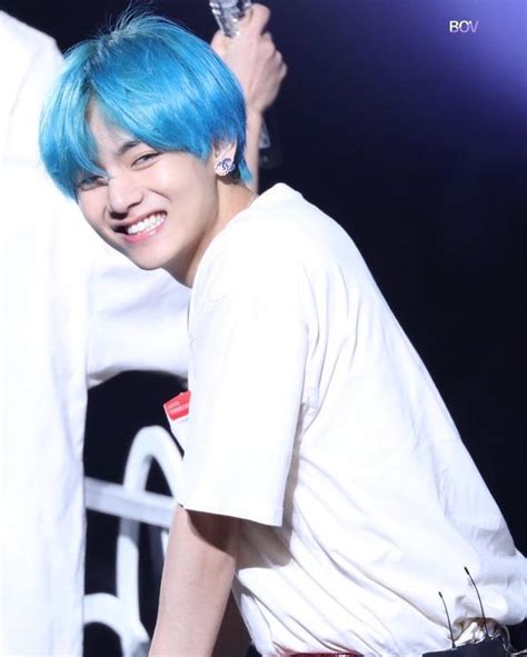 Bts V 방탄소년단 뷔🐯 On Instagram “ 190112 Taehyung Love Yourself Tour In