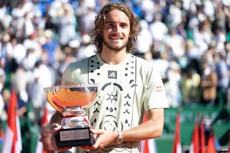 Stefanos Tsitsipas Zeigt Dominanz Beim Monte Carlo Masters Und Liegt In