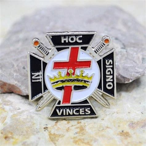 Knights Templar Commandery Lapel Pin IN HOC SIGNO VINCES Silver