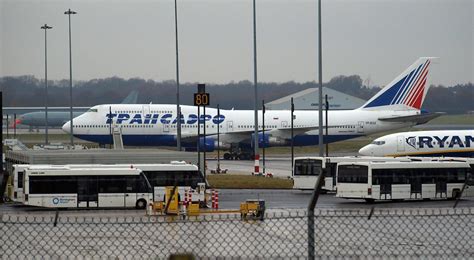 VP BGX Transaero Airlines Boeing 747 346 Sits On The Apron Flickr