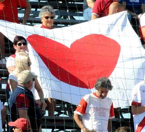 La Voce Dei Tifosi Racconti Dai Gradoni Dello Stadio Sampdoria