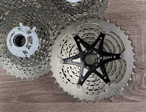 Касета кассета Шимано Shimano Deore CS-M4100 10 скоростей 11-42T: 1 330 ...
