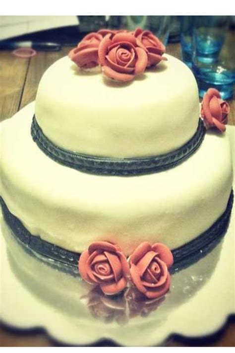 Mini Wedding Cake Chocolate On Bottom Cake Vanilla On Top Both With A Homemade Vanilla Custard