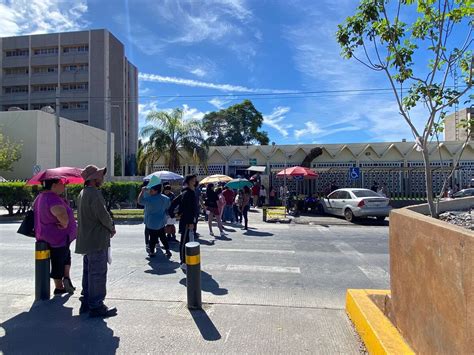 Bloquean Bulevar Revoluci N Denuncian Atenci N Lenta En Imss Torre N