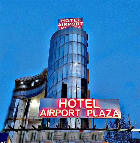 HOTEL AIRPORT PLAZA AHMEDABAD