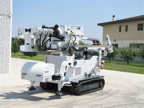 Multidrill Xl Dr Fraste Spa Mobile Drilling Rigs And Truck Mounted