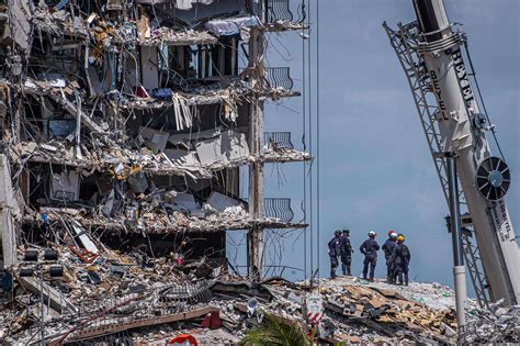 Surfside building collapse: Death toll rises to 11 as search and rescue ...