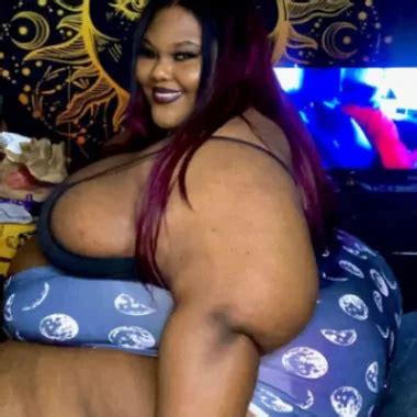 Huge SSBBW Showering BBW BBW Porn XHamster