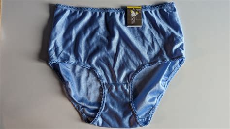 Vintage Secret Treasures Satin Bikini Panties Size NWT S Y K Era Briefs EBay