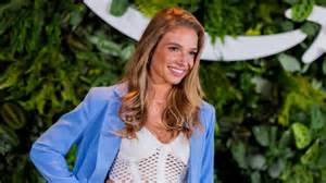 Lola Weippert Im Bikini trotzt TV Moderatorin tapfer der Kälte