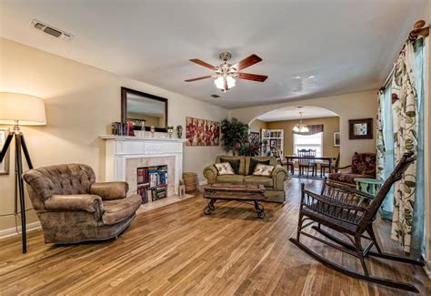 Pet Friendly And Loaded For Waco Family Fun - Waco Vacation Rentals