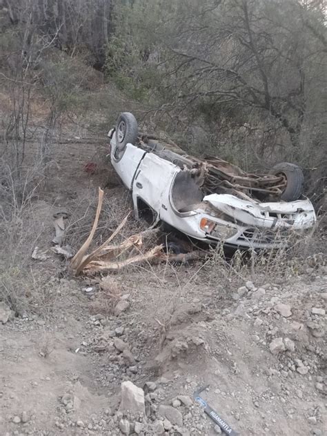 En Zoquitl N Mueren Dos Personas En Volcadura Grupo Milenio