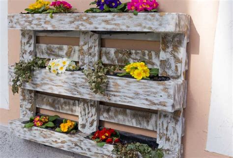 Idee Speciali Per Creare Una Fioriera Creativa Con Il Riciclo Di Pallet