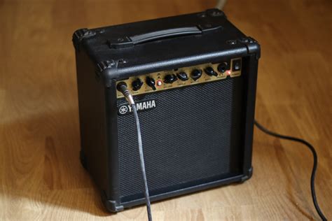 GA-15 - Yamaha GA-15 - Audiofanzine
