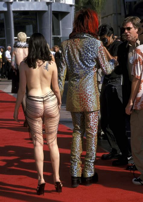 The Wildest Vma Red Carpet Looks Ever Artofit