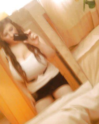 Non Nude Busty Chubby Bbw Babes Amatuer Covering Huge Tits Porn