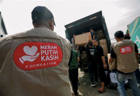 Merah Putih Kasih Foundation Salurkan Bantuan Untuk Korban Gempa Cianjur