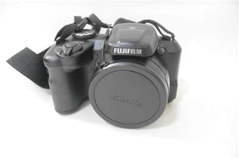 Fujifilm FinePix S Series S8600 16.0MP Digital Camera 36x Optical Zoom ...