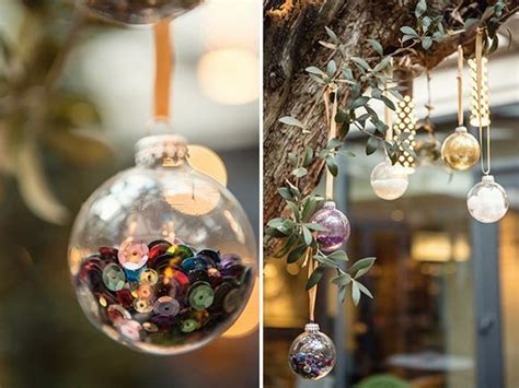 20 Plain White Christmas Baubles To Decorate The Urban Decor