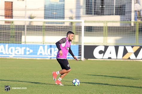 Felipe Azevedo quer Ceará usando bem o tempo de preparação Gazeta