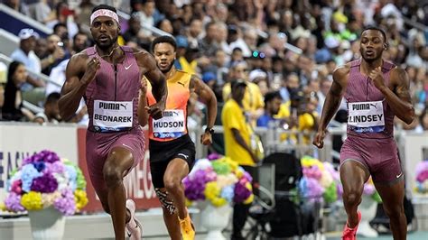 Kenny Bednarek Leads Americans To 1 2 3 Finish In 200m Sprint At Doha