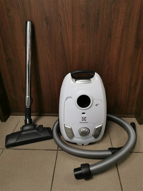 Odkurzacz Electrolux Easy Go Eeg Iw W Odkurzacze Tradycyjne