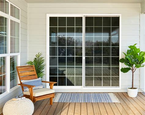Edmontons windows and doors installations and sales. CWGlass.ca all