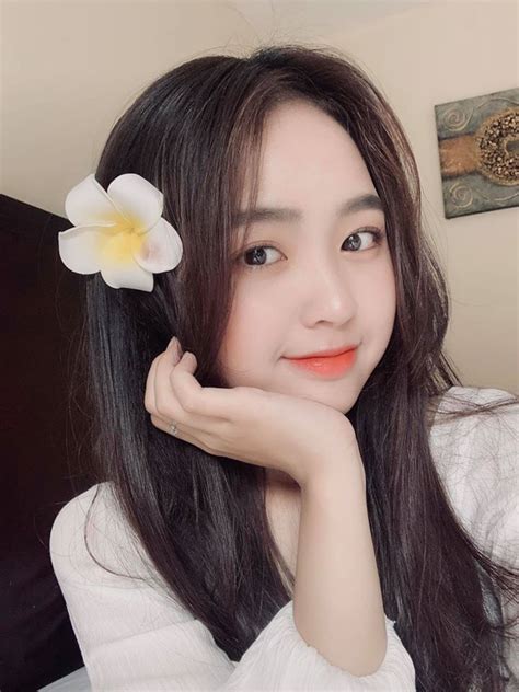 Cặp chị em Việt bất ngờ được báo chí nước ngoài ca tụng Đã xinh như hot girl lại còn được cả cặp