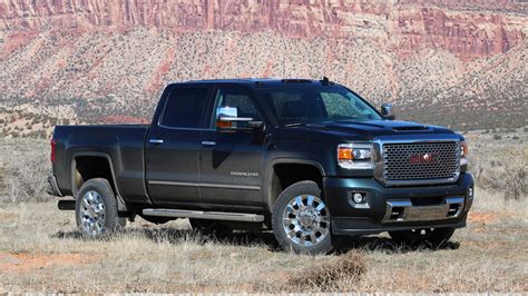 GMC Sierra HD News and Reviews | Motor1.com