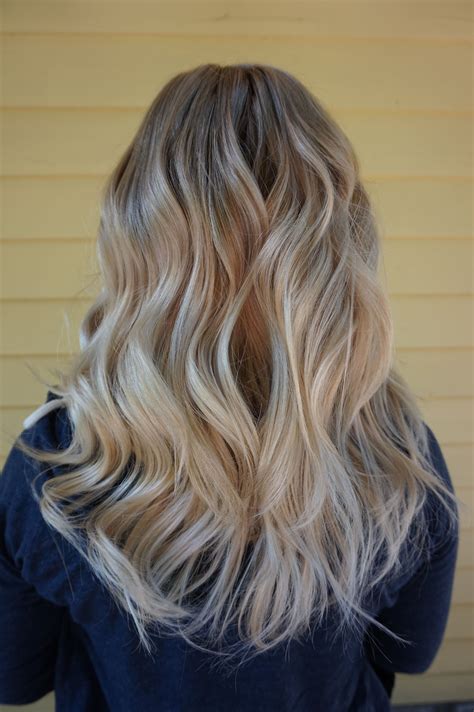 Balayage Sombre Cool Toned Pearl Blonde Hair Hair By Abigail Walston Balayage Hair Blonde