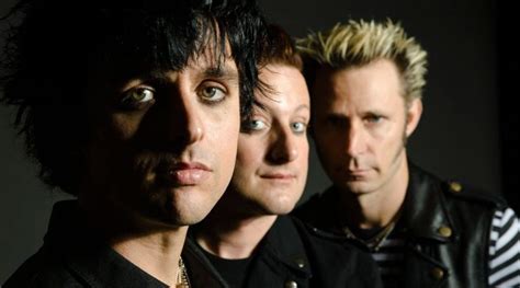 10 Best Green Day Songs of All Time - Singersroom.com