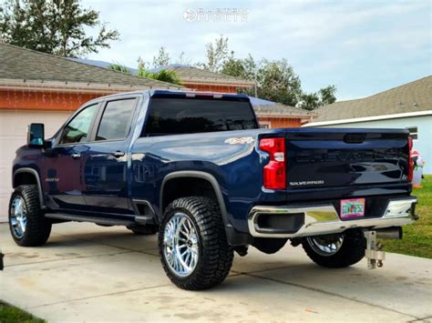 Chevrolet Silverado Hd With X Hardcore Offroad Hc And R Radar