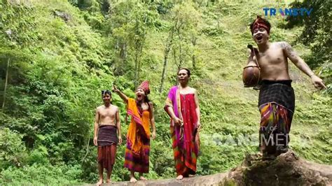 Terpukau Savana Yang Membentang Di Sembalun Lombok Timur