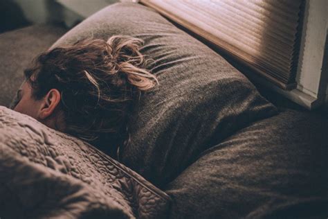 5 Fakta Junk Sleep Pola Tidur Buruk Yang Perlu Diwaspadai