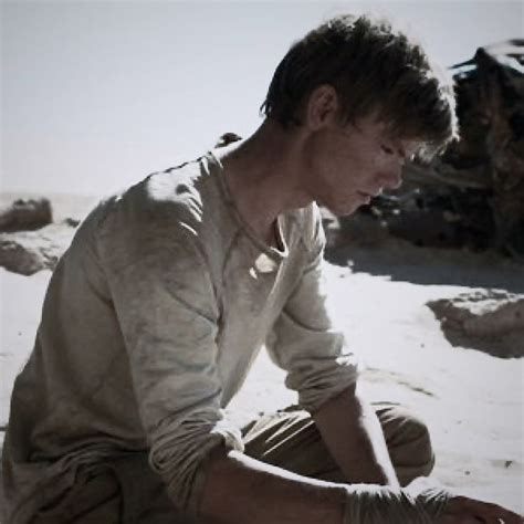 Pin By Big Boy Friendly On Pov Maze Running Thomas Brodie Sangster Imagines Maze Runner