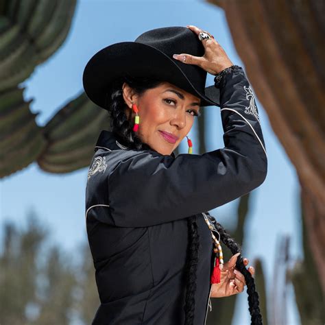 Lila Downs Lanza Proyecto De M Sica Mexicana Con Ra Ces Sororas La