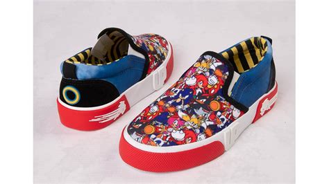 SONIC THE HEDGEHOG SLIP-ON SNEAKERS - The Pop Insider