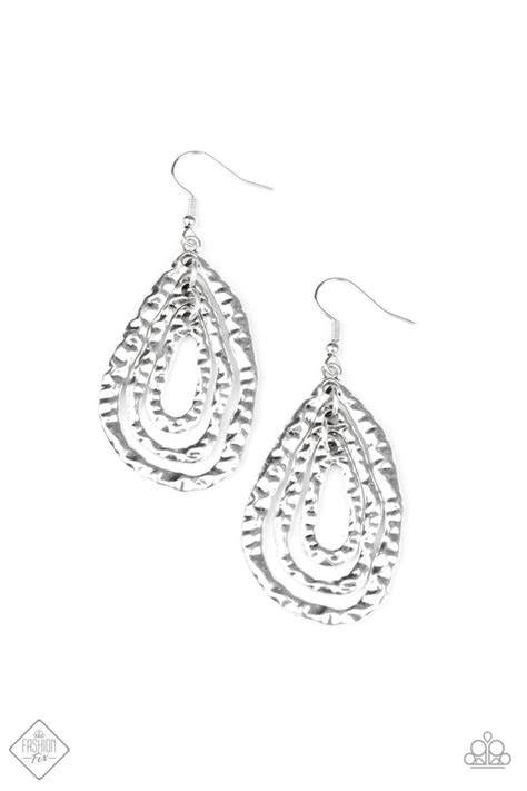 Paparazzi Vintage Vault Metallic Meltdown Fashion Fix Silver Earring