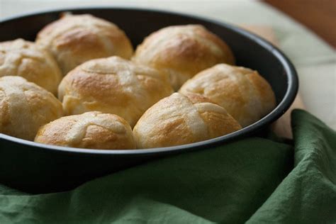 Savoury Hot Cross Buns With Bacon And Green Onion Crumb A Food Blog