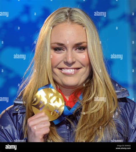 Lindsey Vonn Of The Usa Shows Her Gold Medal During The Womens