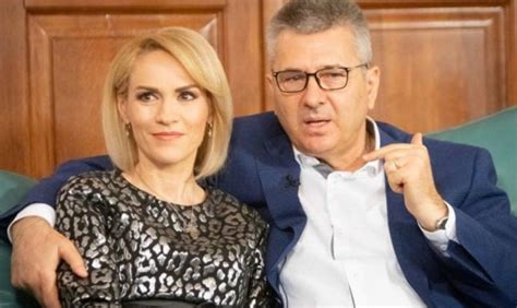 Cum Arat Soacra Lui Pandele Imagini Rare Cu Gabriela Firea I Mama Ei