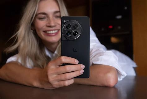 Долгожданный смартфон OnePlus 12 представлен официально