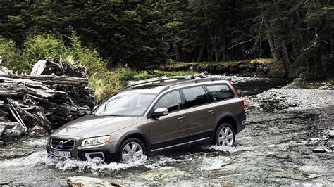 Volvo Xc D Awd Kinetic Im Fahrbericht Anstrich F R Den Suv Auto