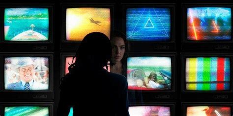 Patty Jenkins Calls Wonder Woman 1984 Mind Blowing Cinemablend